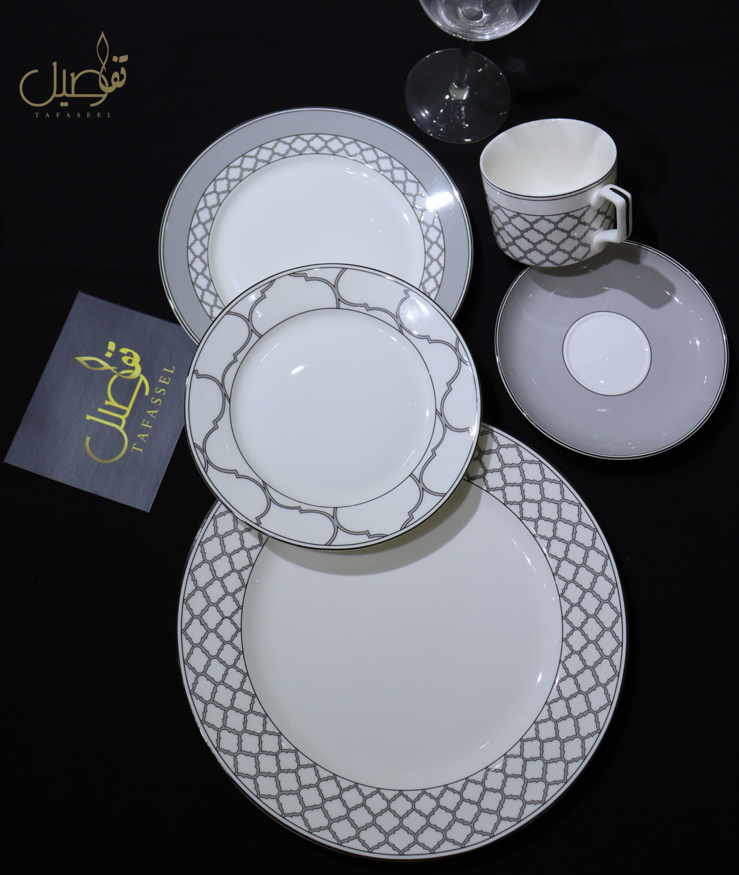 SERVICE DE TABLE 30 PCS