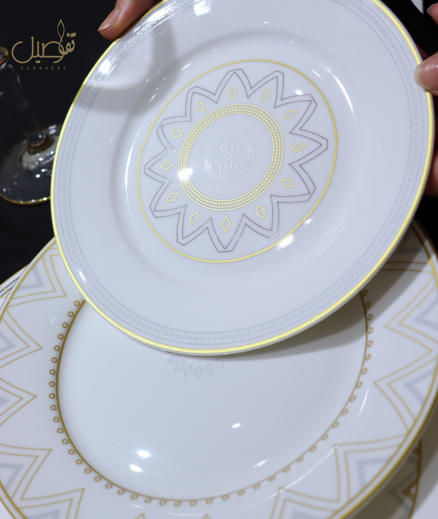 PACK D'ASSIETTE 18 PIECES