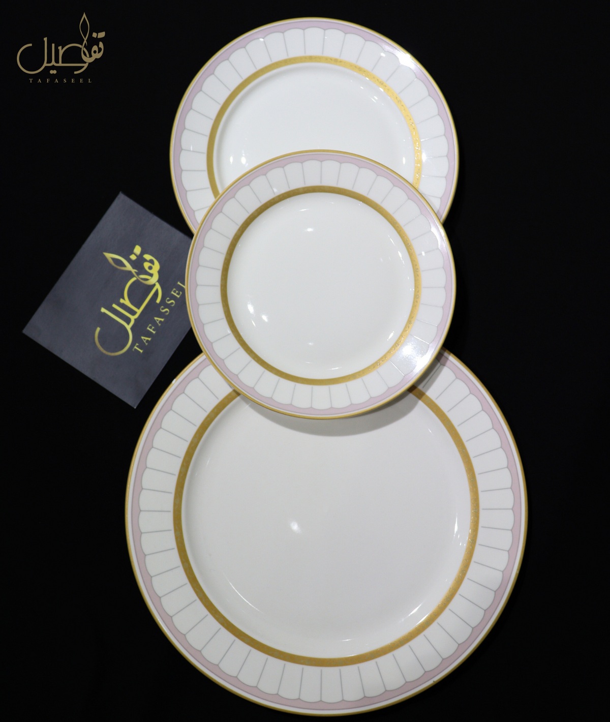 Service d’assiettes 18 pièces rose et blanc – photo 8 | TAFASSEL
