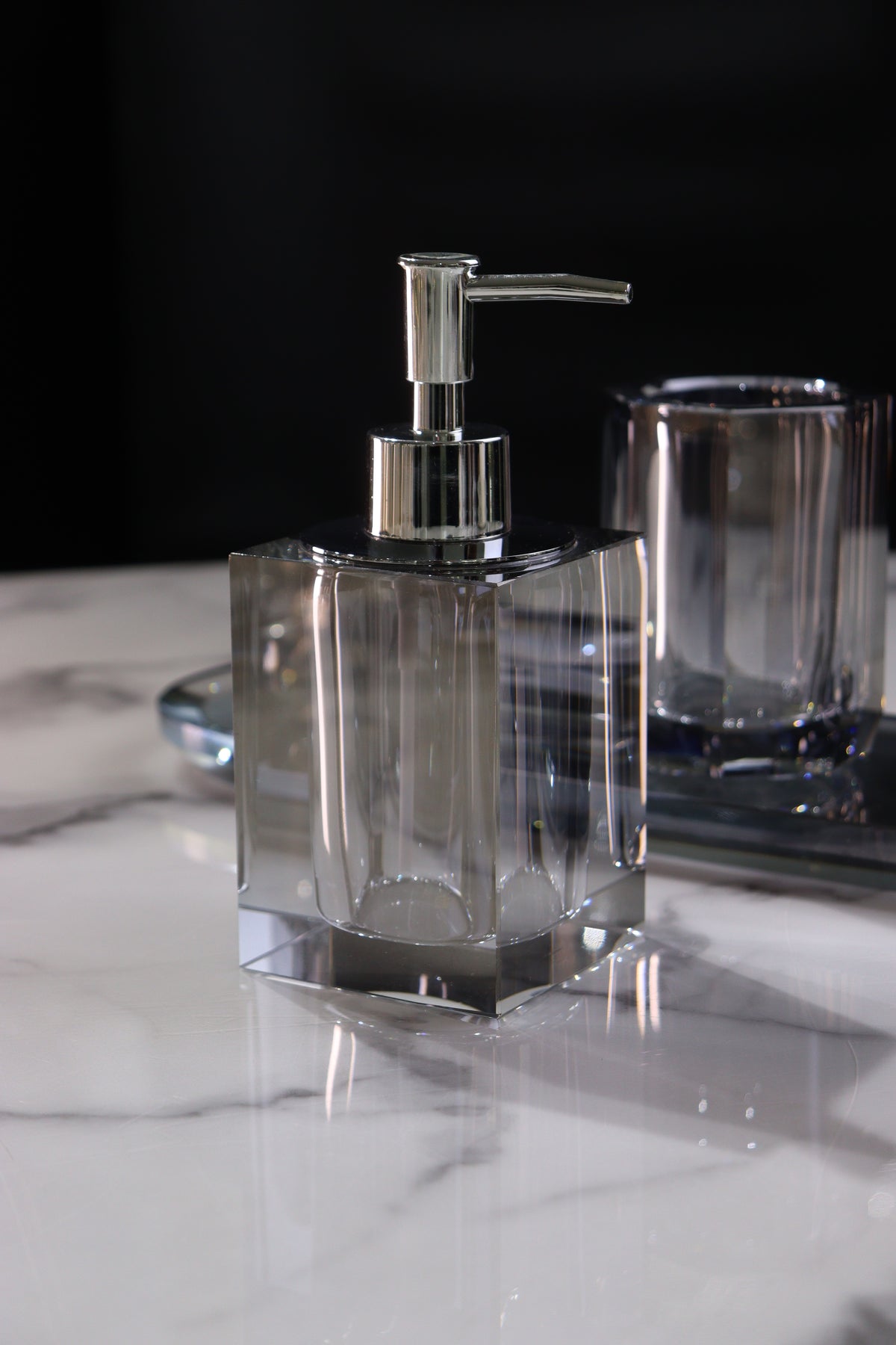 Ensemble de 3 accessoires salle de bain en verre – photo 3 | TAFASSEL