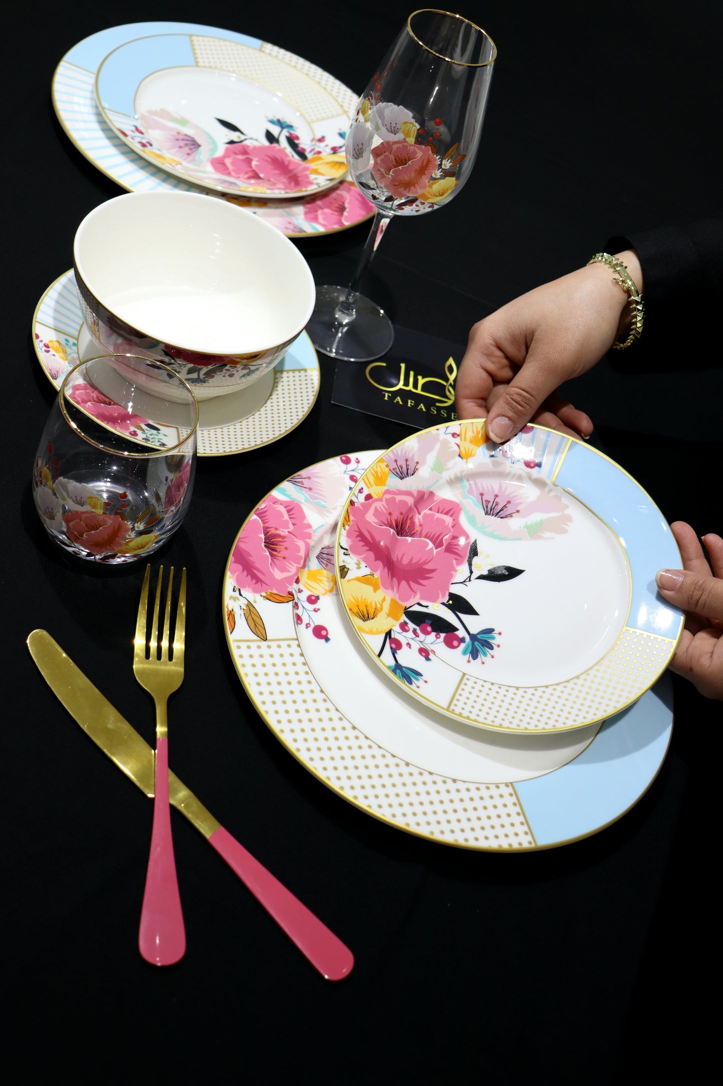 PACK D'ASSIETTE 24 PCS