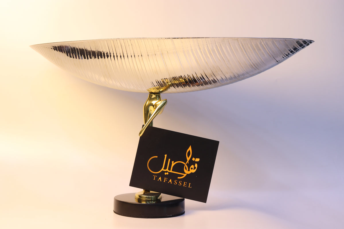 Présentoir Décoratif Prestige – Plateau Argenté & Base Noire et Dorée ✨